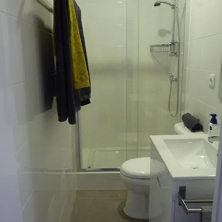 Confortable 1 Bedroom Apartment At Roma Avenue - 1A Lisbon Exterior photo